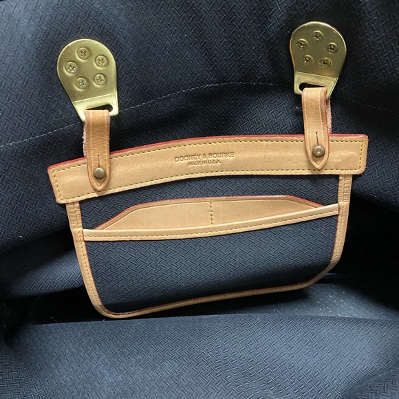 Vintage Dooney & Bourke - Picture 7 of 7